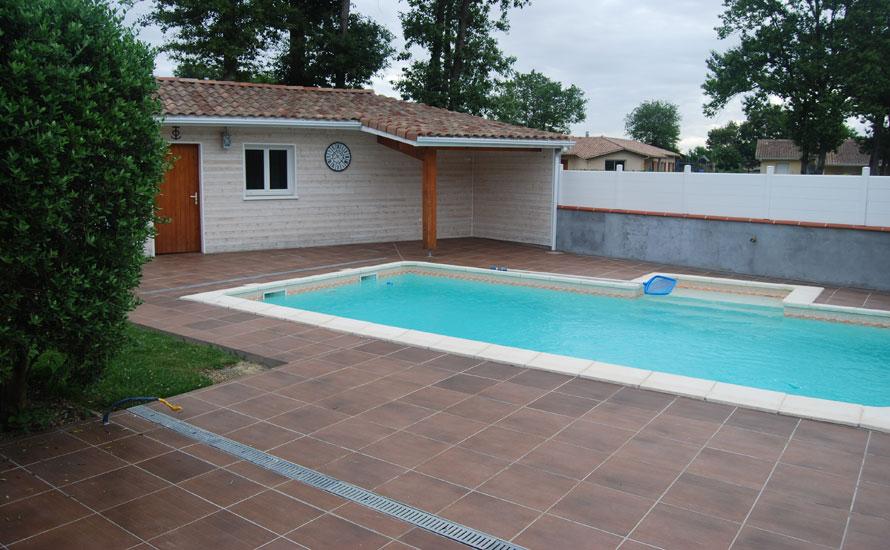 carrelage-exterieur-apres-1-b Carrelage extérieur autour d'une piscine