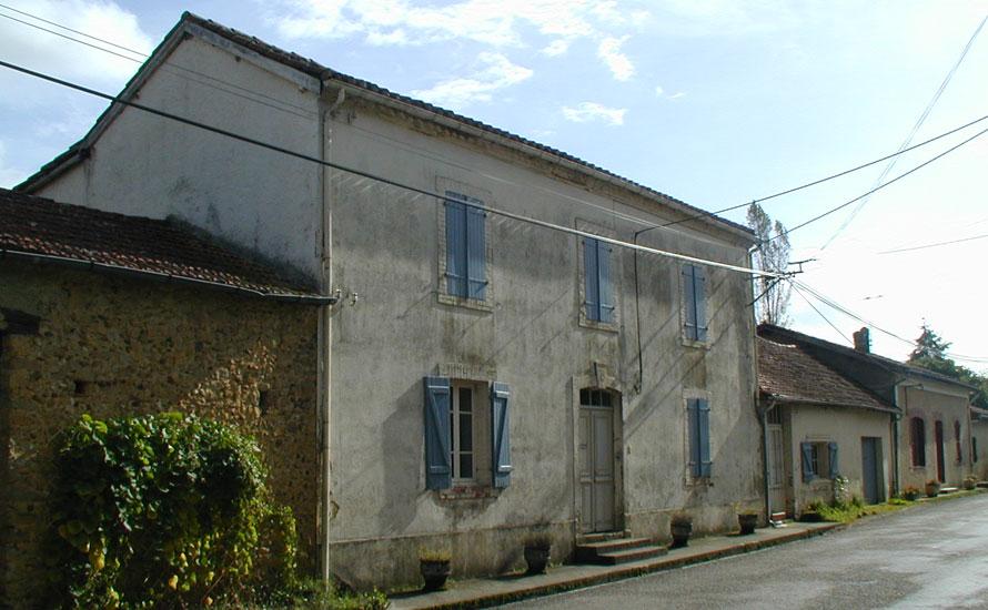 Maison de ville avant rénovation de façade