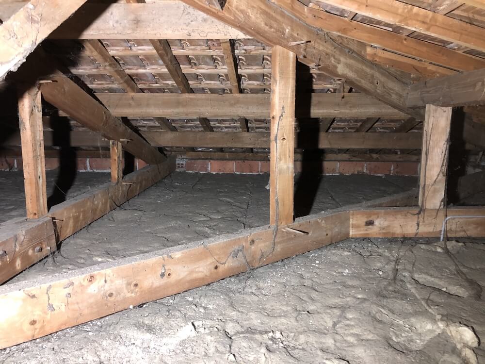 Pose de cloisons en rénovation