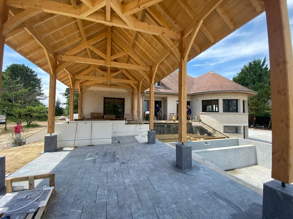 Rénovation de terrasse avec dalles sur plots