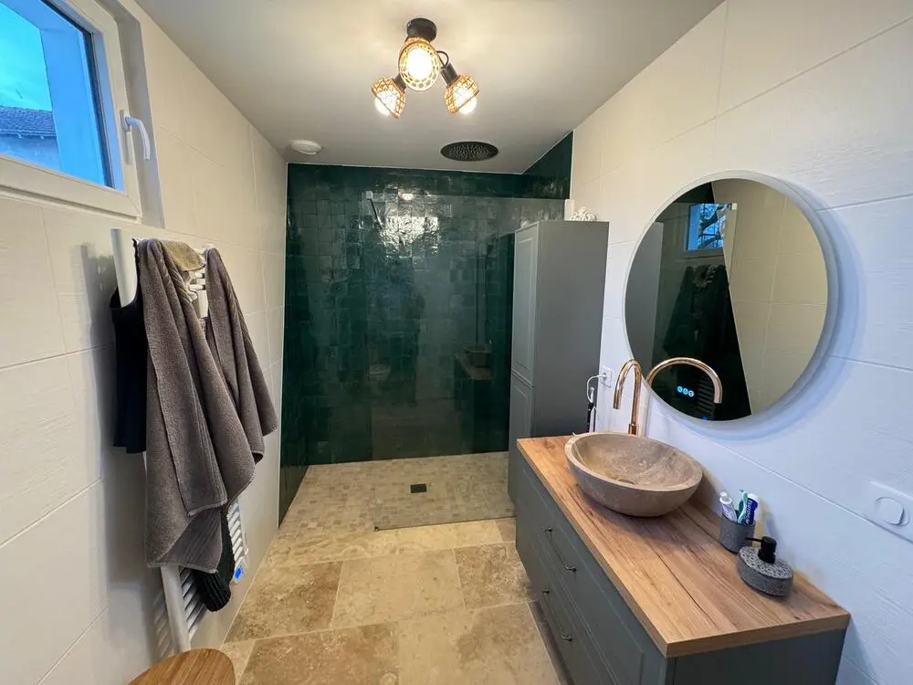 Mise en accessibilité d'une salle de bain - avant