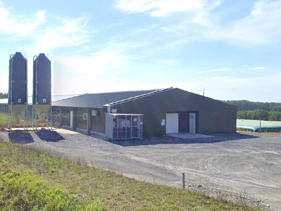 Réalisation de plateforme pour une cuve de 100 000 litres