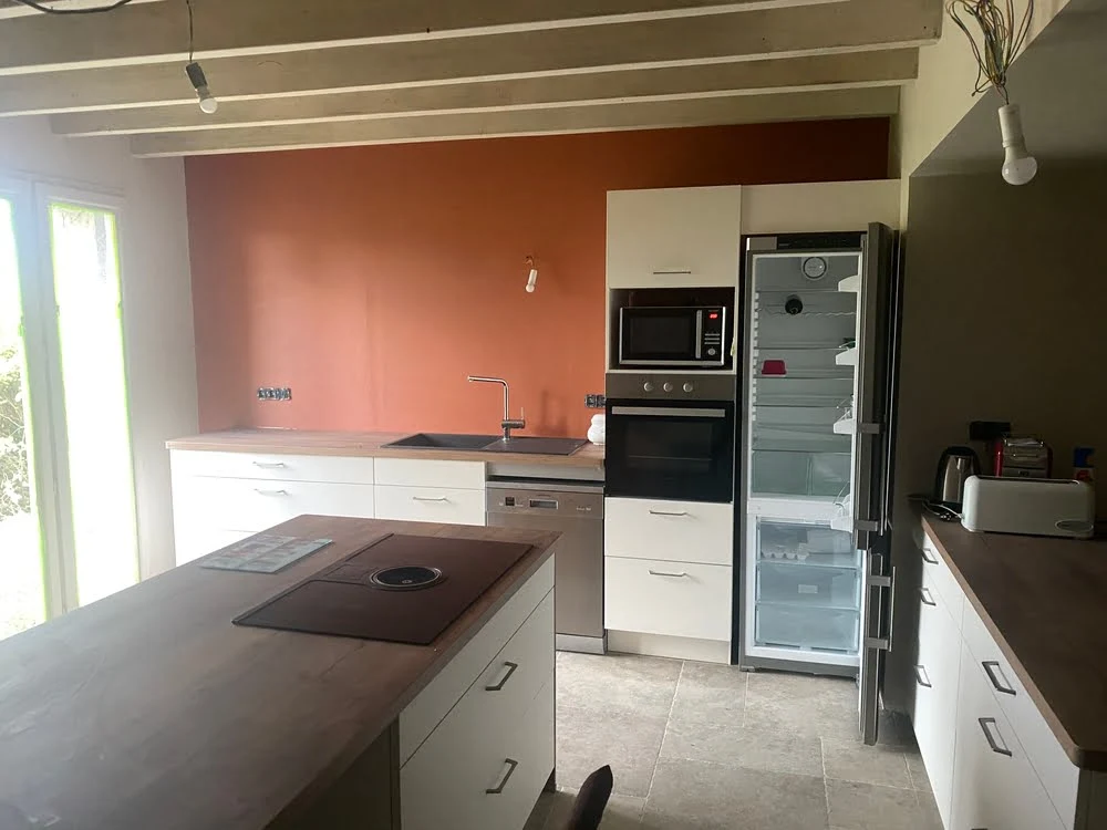 Pose de carrelage de sol en neuf