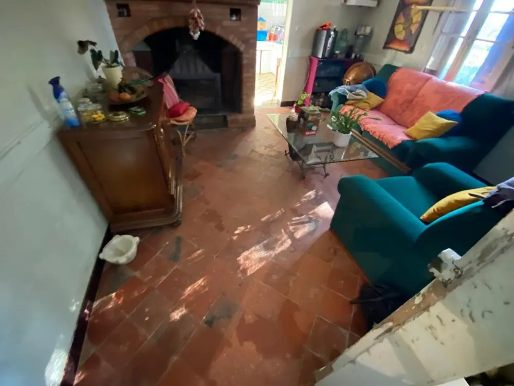 Pose de carrelage de sol en neuf