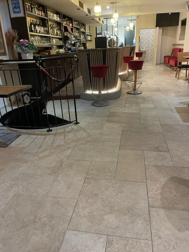 Agrandissement du local de Médicadour