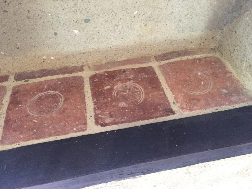 Pose de carrelage de sol intérieur