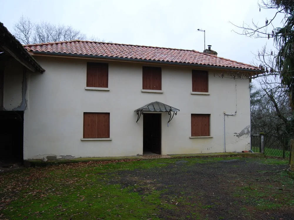 Maison ancienne avant isolation par l'extérieur