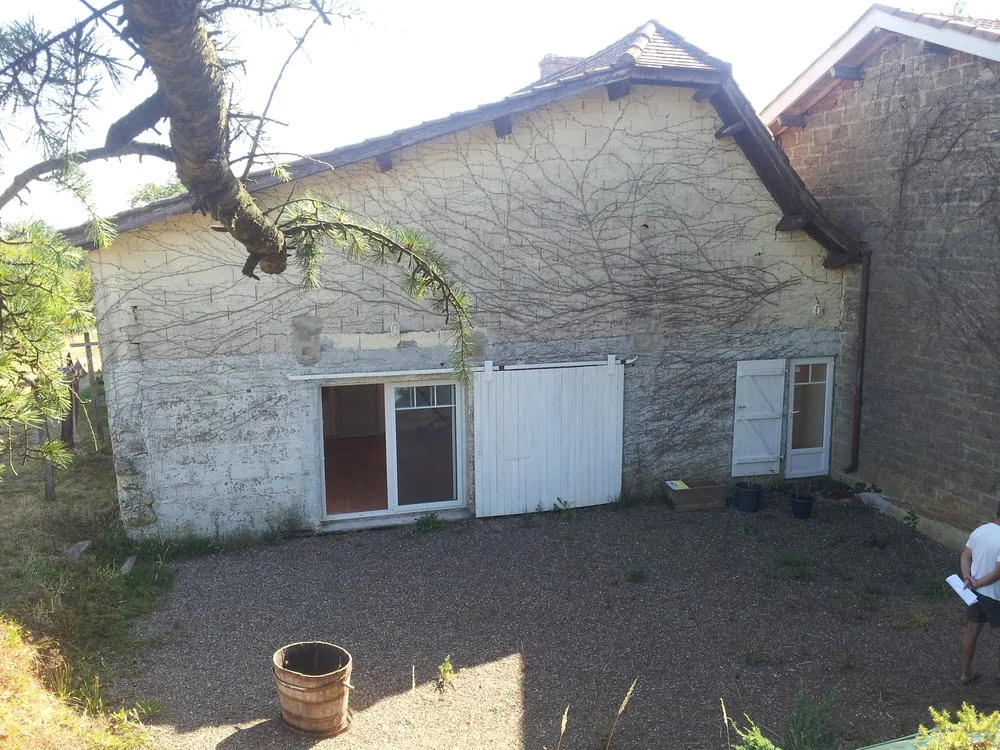 Maison ancienne avant rénovation de façade