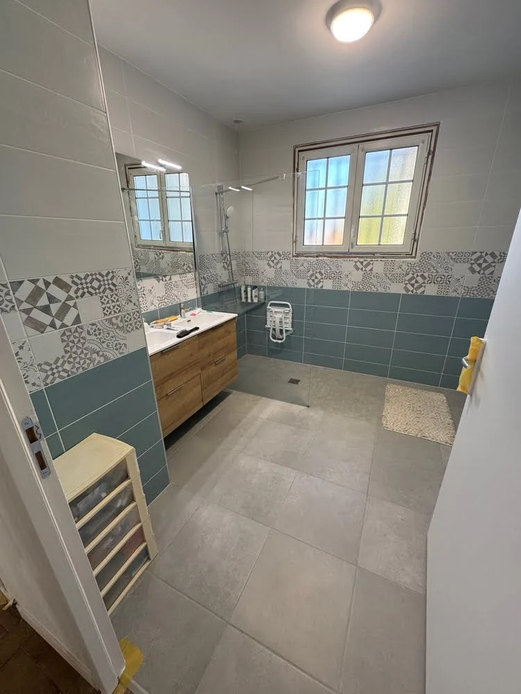 Mise en accessibilité d'une salle de bain - après