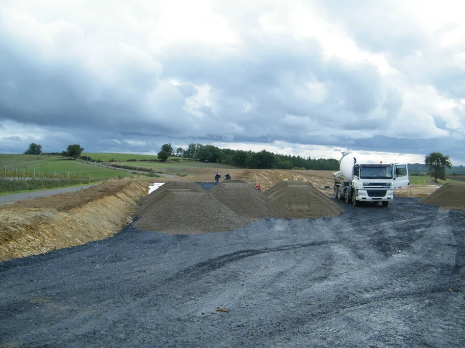 Réalisation de plateforme pour une cuve de 100 000 litres