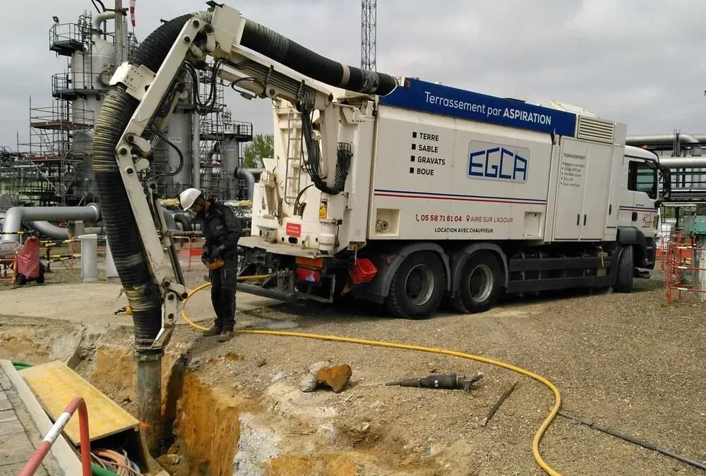 Travaux avec Aspiratrice Excavatrice