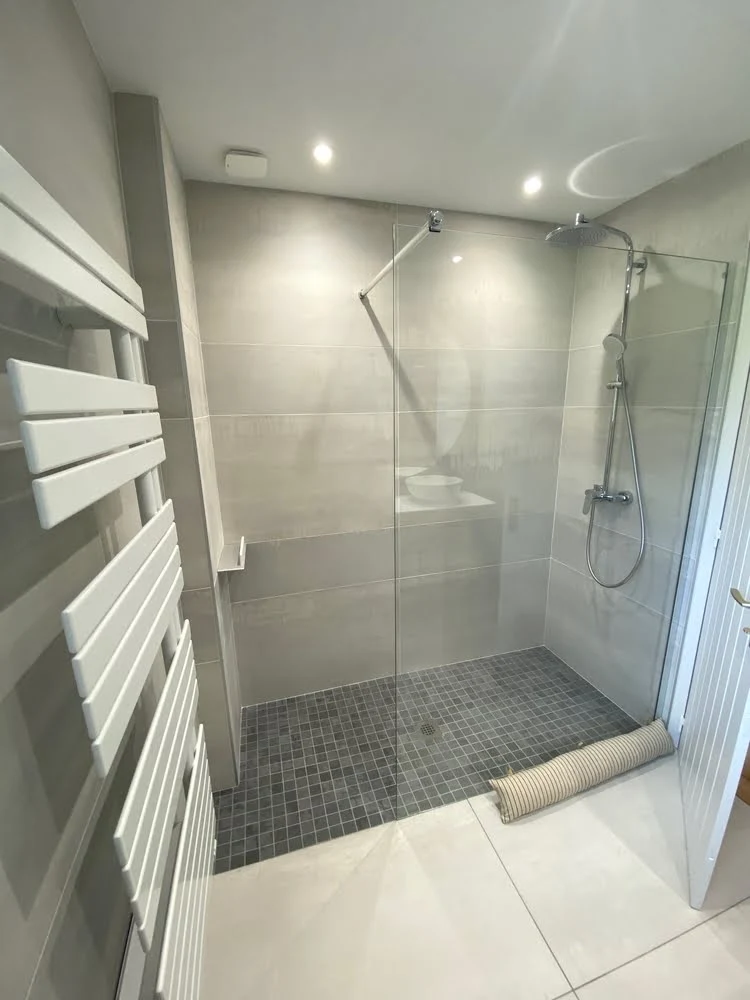 Mise en accessibilité d'une salle de bain - après